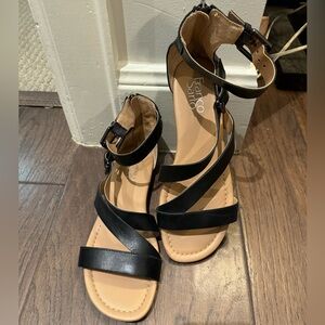 Excellent Condition Franco Sarto Gladiator Sandals US Sz 7.5 Black